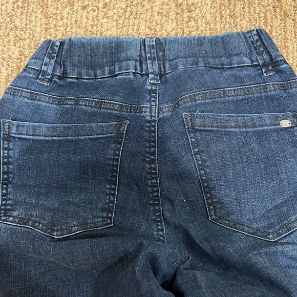 Flogs NWOT - Picture 5 of 8